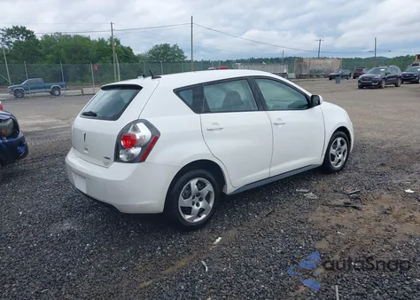2010 Pontiac Vibe z USA, uszkodzony, nr VIN 5Y2SP6E88AZ414663